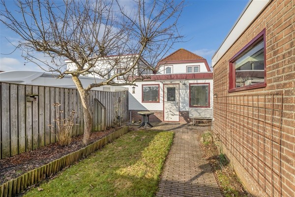 Medium property photo - Burgemeester van Roijenstraat Oost 97, 9602 CB Hoogezand